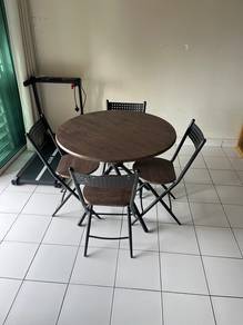 Dining table and chair for sell