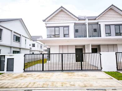 Semi-Detached House For Sale in Cyberjaya,SGR