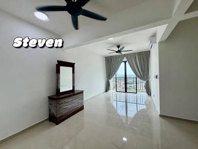 Condominium For Rent in Ideal Venice Residency