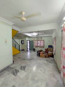 Semi-Detached House For Sale in Rawang,SGR