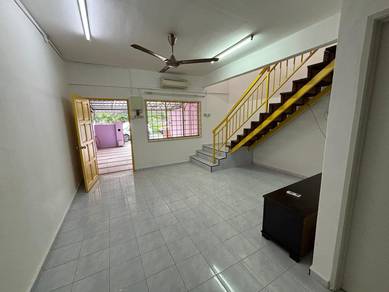 2-storey Terraced House For Rent in Batu Berendam,MLK