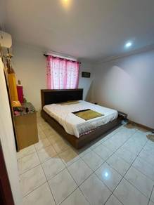 Room in Kuching, SWK