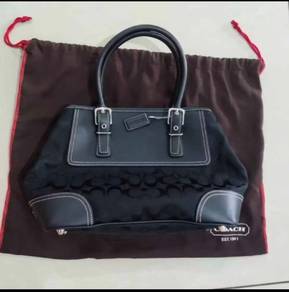 Coach Signature Jacquard Hampton Satche