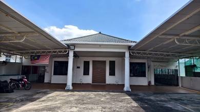 Bungalow House For Sale in Ayer Itam,PNG