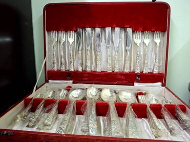 Silver Cutlery Set