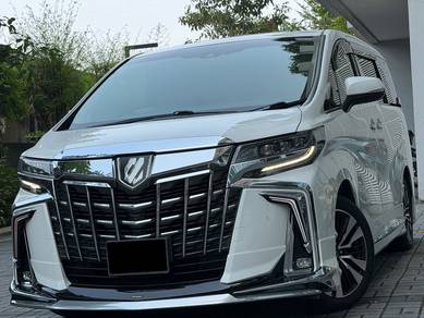 Toyota Alphard SC in Old Klang Road, KUL