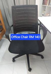 Office Chair (Good condition)