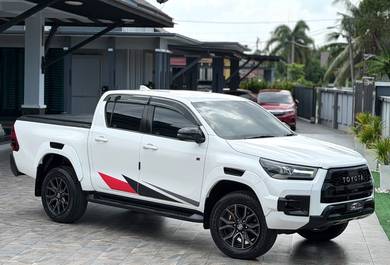 Toyota Hilux GRS in Kota Bharu, KTN