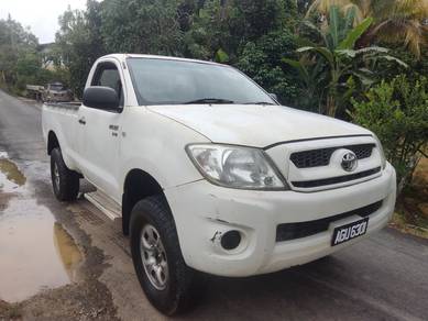 Toyota Hilux in Kuala Krai, KTN
