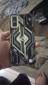 Tak pasti ada warranty ke tak