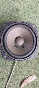 speaker bass 4" terpakai