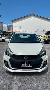Perodua MyVi SE in Persiaran Gurney, PNG