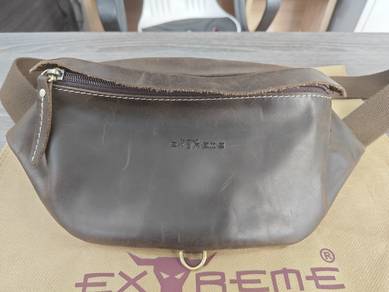Extreme chest beg free wallet