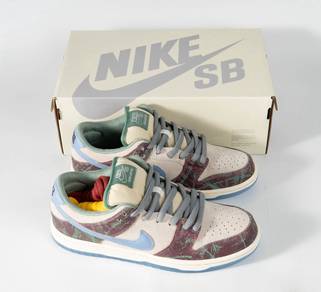Nike SB Dunk Low Crenshaw Skate Club