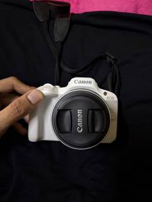 canon eos r50