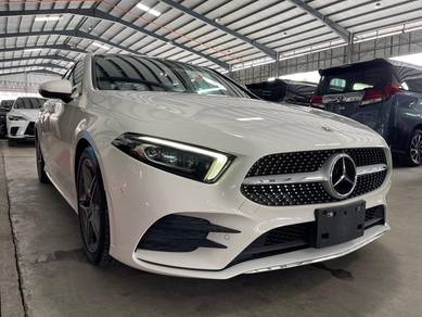 Mercedes Benz A180 180 SE (CBU) in Kajang, SGR