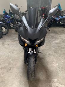 Yamaha R15