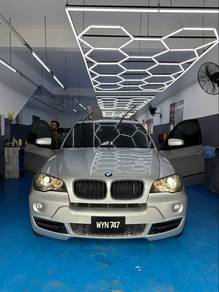 BMW X5 i (CBU) in Rawang, SGR