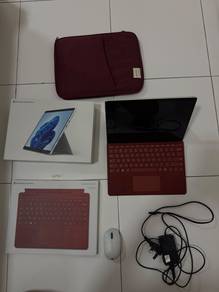 Microsoft Surface Pro 8  + Keyboard + Mouse + Box