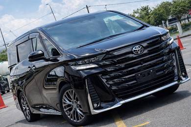 Toyota Vellfire Z PREMIER in Petaling Jaya, SGR