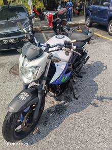 Yamaha XJ6