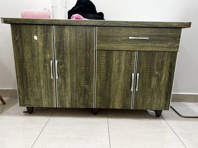 Almari Dapur