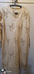 Gold lace Dinner Baju Kurung