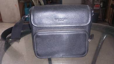 Coach sling bag