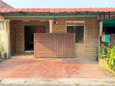 1-storey Terraced House For Sale in Bukit Rambai,MLK