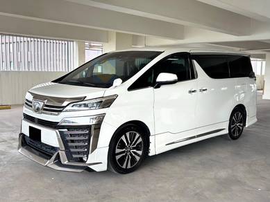 Toyota Vellfire  in Tampoi, JHR