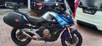 CFMOTO 650MT