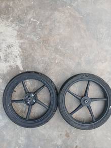 Rim enkei