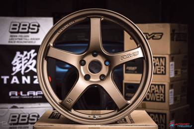 Rays Gramlights 57CR 18 9.5 ET22 1143-5 Evo 7 8 9