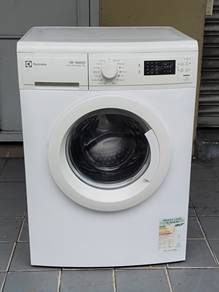 Electrolux front load washer Washing Machine 7kg