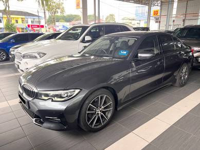 BMW 320i 20i SPORT in Johor Bahru, JHR