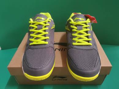 ITEM BARU_Kasut Badminton LI NING size 43