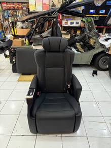 ALPHARD AGH30 Pilot seat