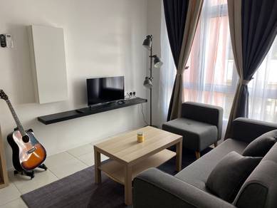 Condominium For Rent in The Anderson
