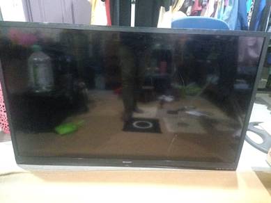Sharp Aquos 60inch LCD tv