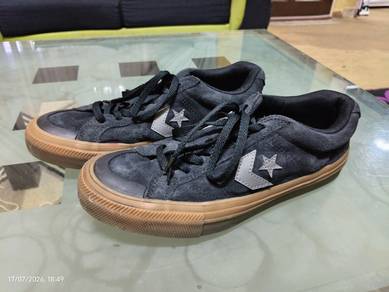 Converse shoes