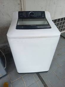 Jenama Panasonic washing machin 10kg cun condition