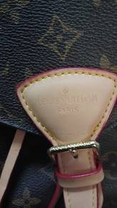 bag berjenama