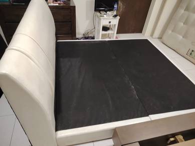 King Size Bed going cheap
