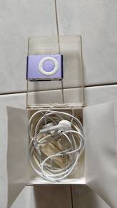 Apple iPod Shuffle 2GB, , Purple (MB526ZP/A)- NEW