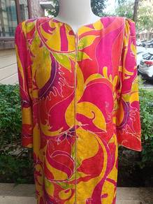 Vintage Baju Kurung Batik Sutera Orange/Pink