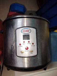 Rice cooker 