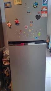 Electrolux 255L Refrigerator