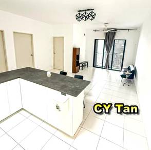 Condominium For Sale in Tri Pinnacle