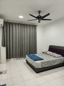 Room in Setia Alam, SGR