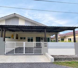 Semi-Detached House For Rent in Sitiawan,PRK